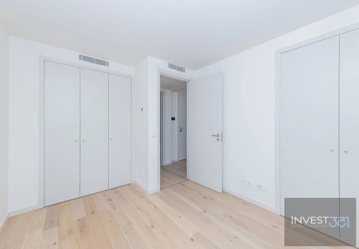 Apartamento T1 para Venda em Parque das Nações Foto 17