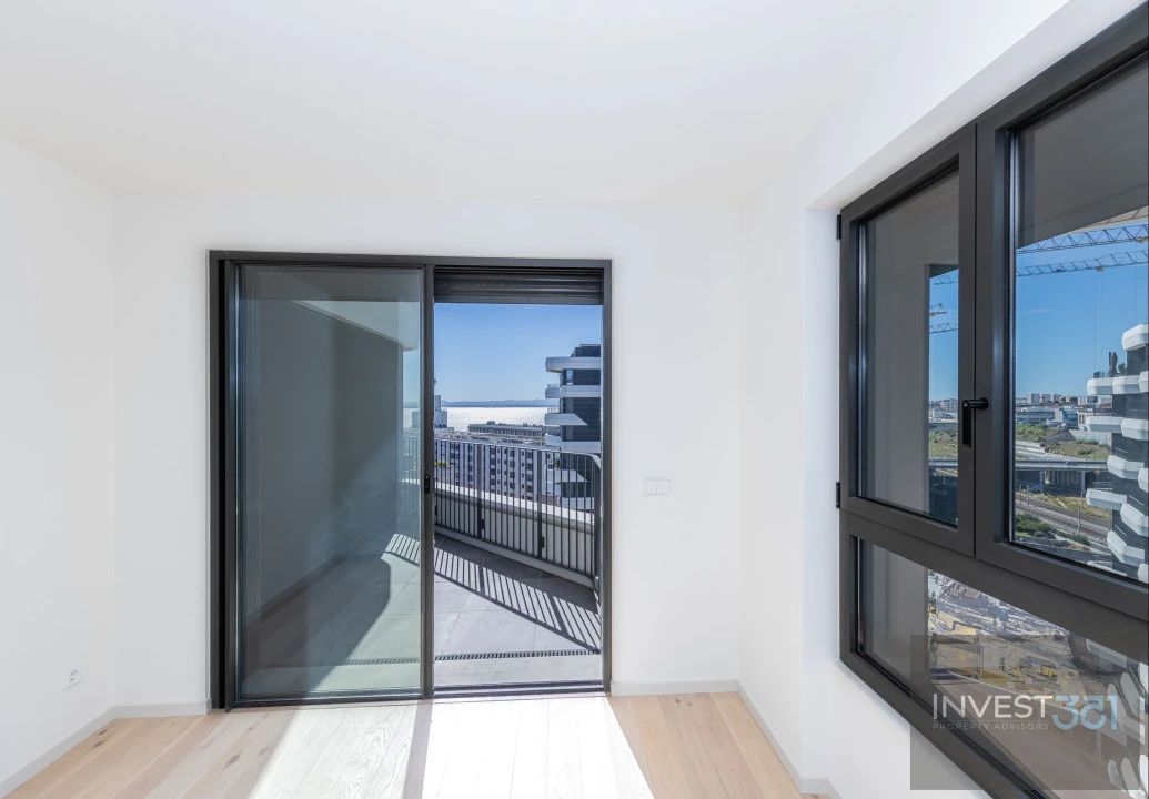 Apartamento T1 para Venda em Parque das Nações Foto 5