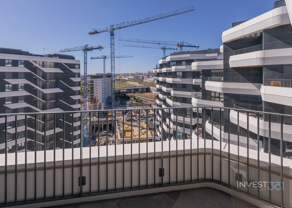 Apartamento T1 para Venda em Parque das Nações Foto 31