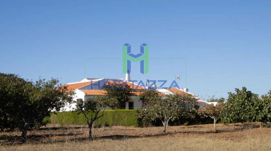 Moradia T6 para Venda em Lagos (São Sebastião e Santa Maria) Foto 49