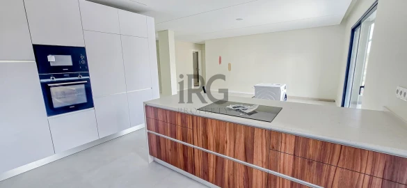 Apartamento T2 para Venda em Loule (São Sebastião)