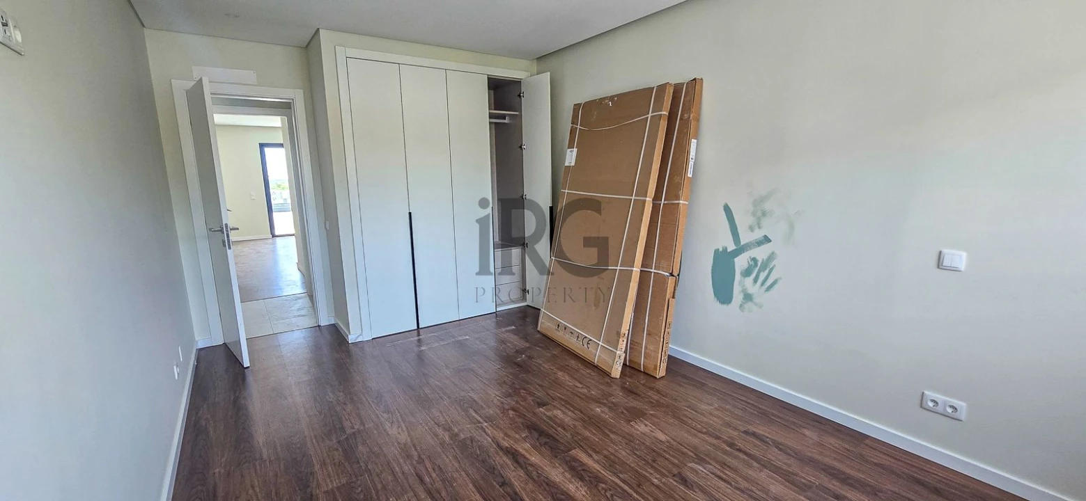 Apartamento T2 para Venda em Loule (São Sebastião) Foto 13