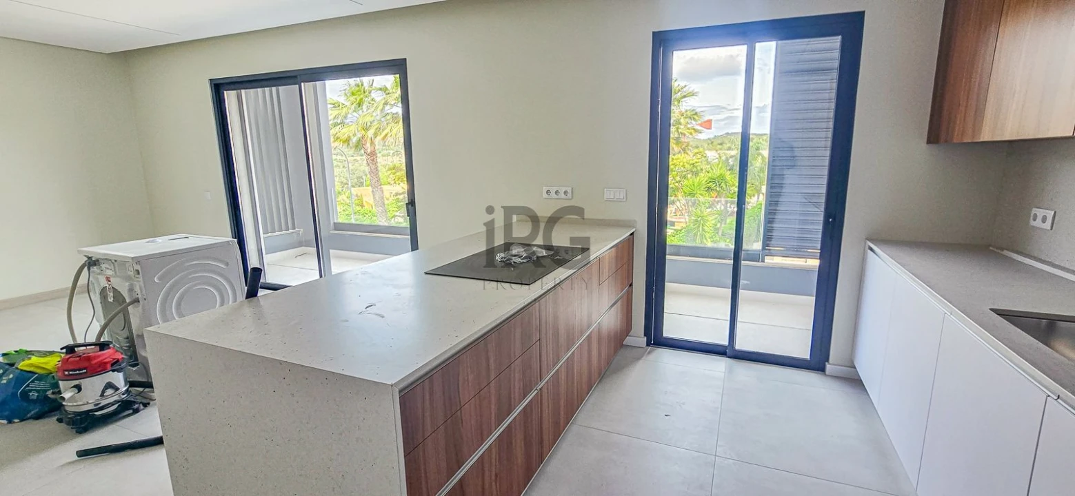 Apartamento T3 para Venda em Loule (São Sebastião) Foto 3