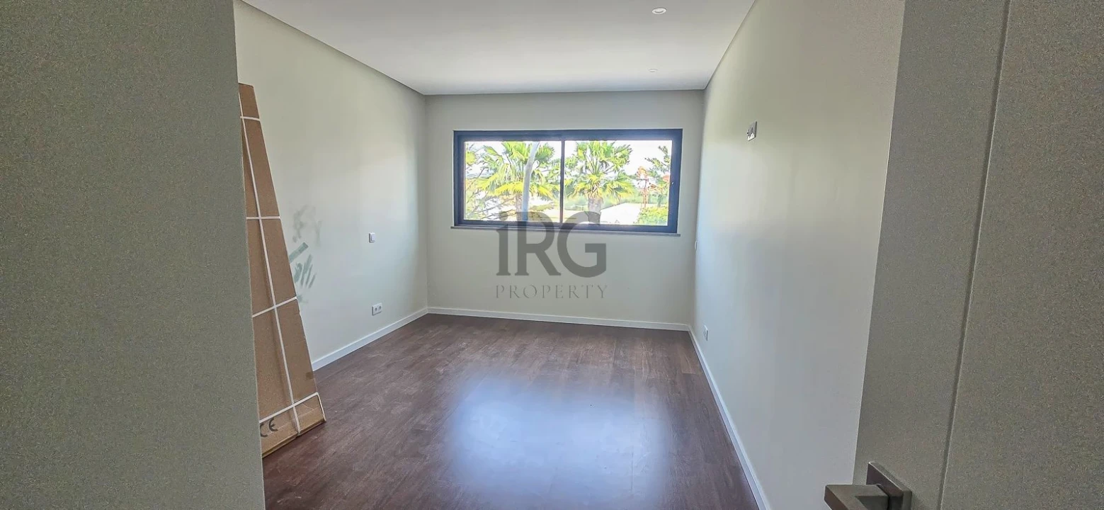 Apartamento T3 para Venda em Loule (São Sebastião) Foto 16