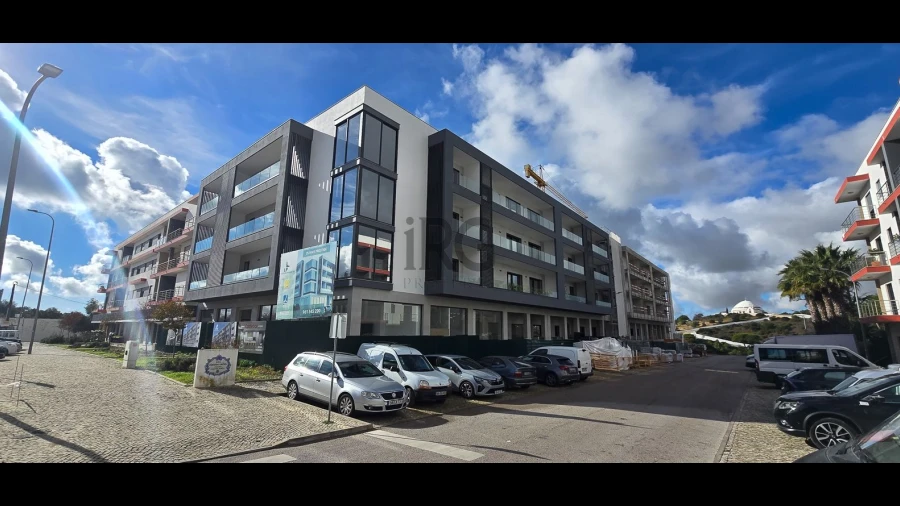 Apartamento T3 para Venda em Loule (São Sebastião)