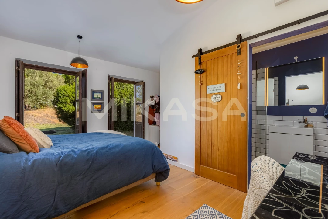 Moradia T4 para Venda em Bordeira Foto 20