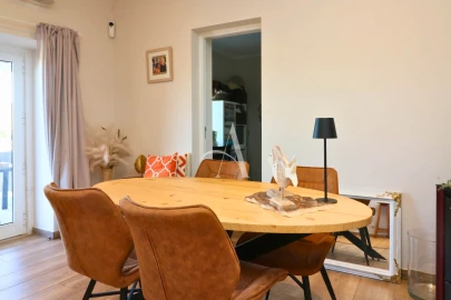 Moradia T3 para Venda em Santa Barbara de Nexe