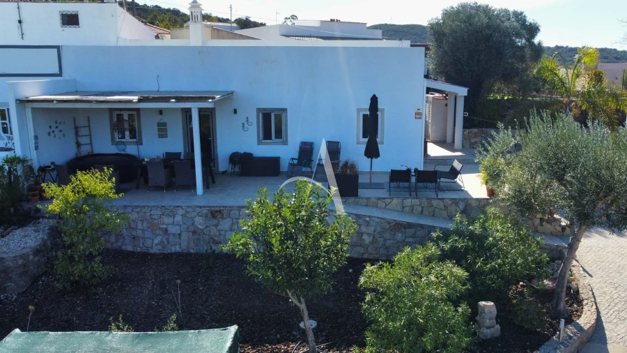 Moradia T3 para Venda em Santa Barbara de Nexe Foto 25