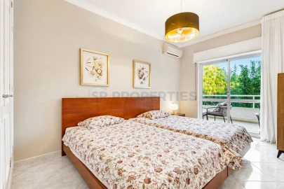 Apartamento T2 para Venda em Quarteira