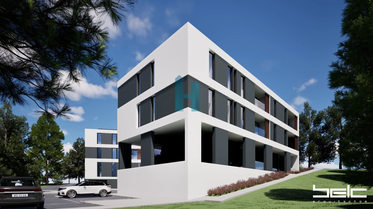 Apartamento T3 para Venda em Estômbar e Parchal Foto 1