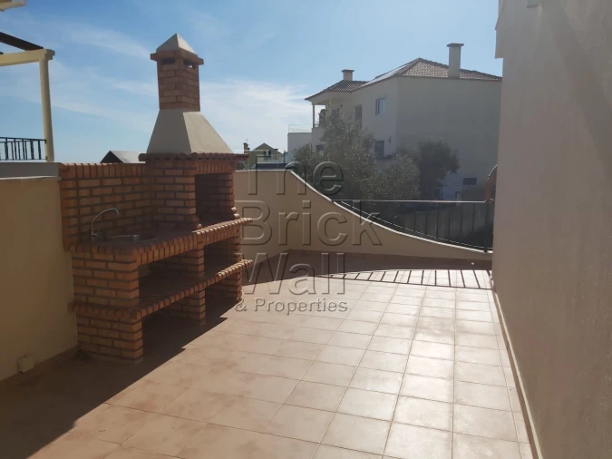 Moradia T3 para Venda em Alverca do Ribatejo e Sobralinho Foto 4