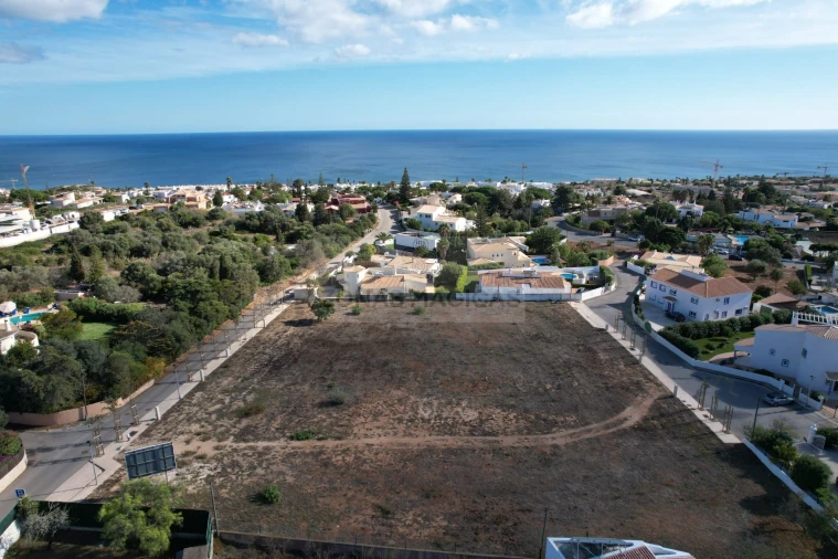 Terreno para Venda em Luz Foto 30