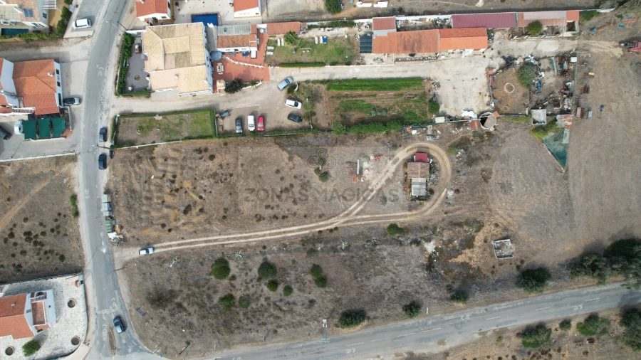 Terreno para Venda em Lagos (São Sebastião e Santa Maria)