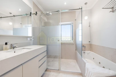 Moradia T4 para Venda em Almancil