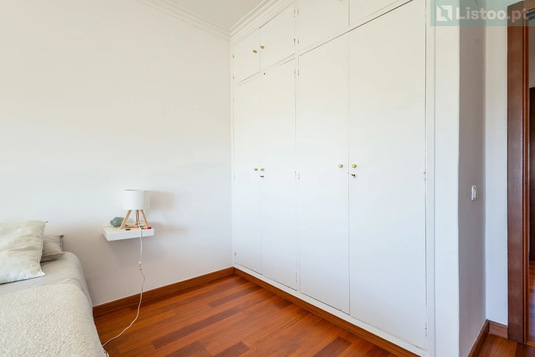 Apartamento T2 para Venda em São Domingos de Rana Foto 19