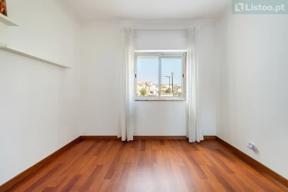 Apartamento T2 para Venda em São Domingos de Rana