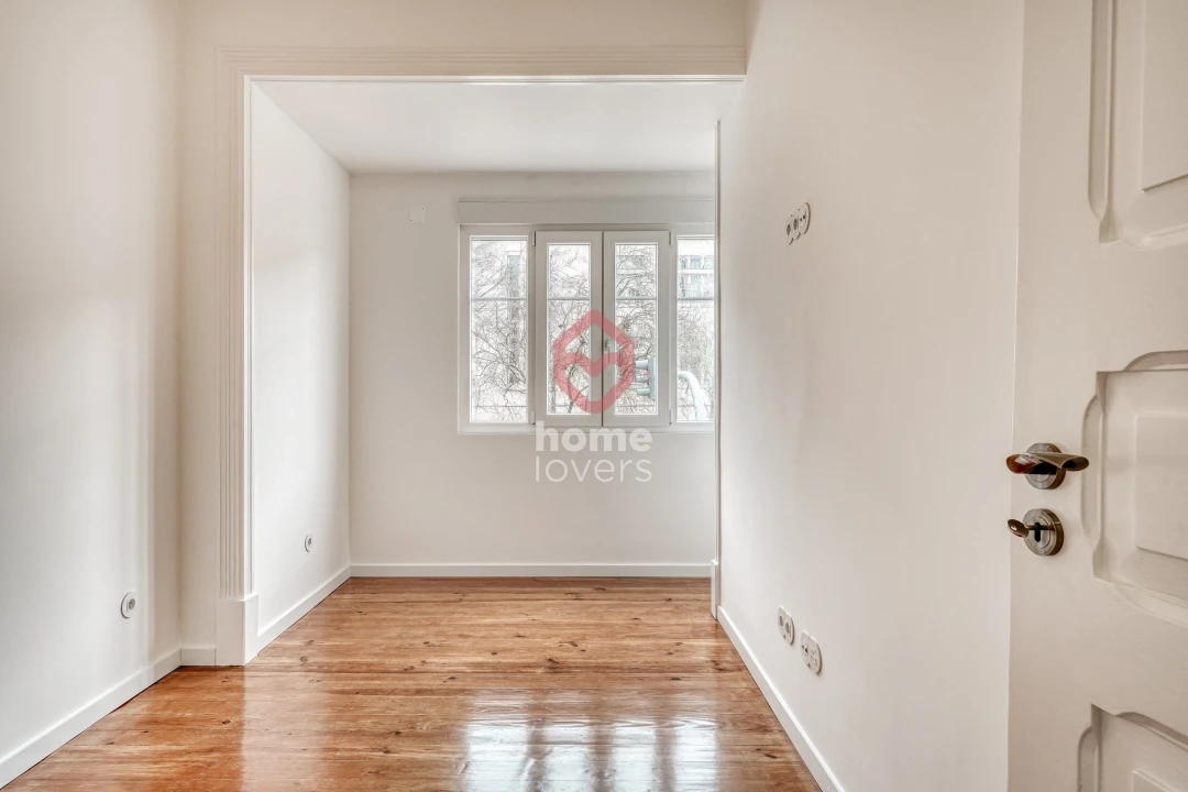 Apartamento T3 para Venda em Penha de França Foto 19