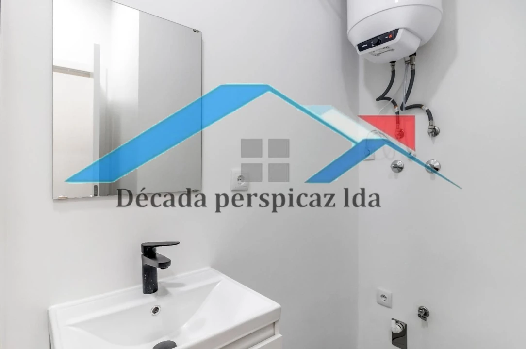 Apartamento T2 para Venda em Penha de França Foto 12