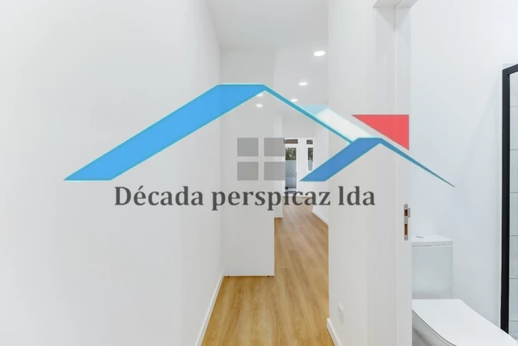 Apartamento T2 para Venda em Penha de França Foto 16
