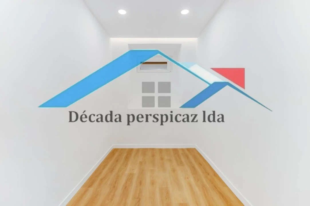 Apartamento T2 para Venda em Penha de França Foto 9