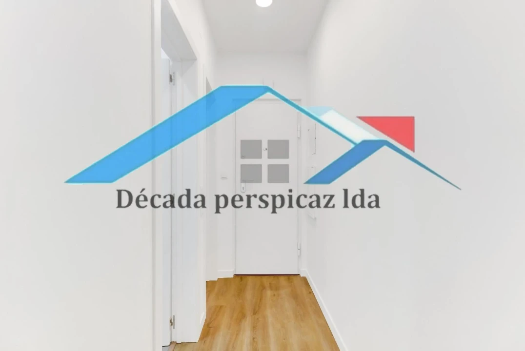 Apartamento T2 para Venda em Penha de França Foto 17