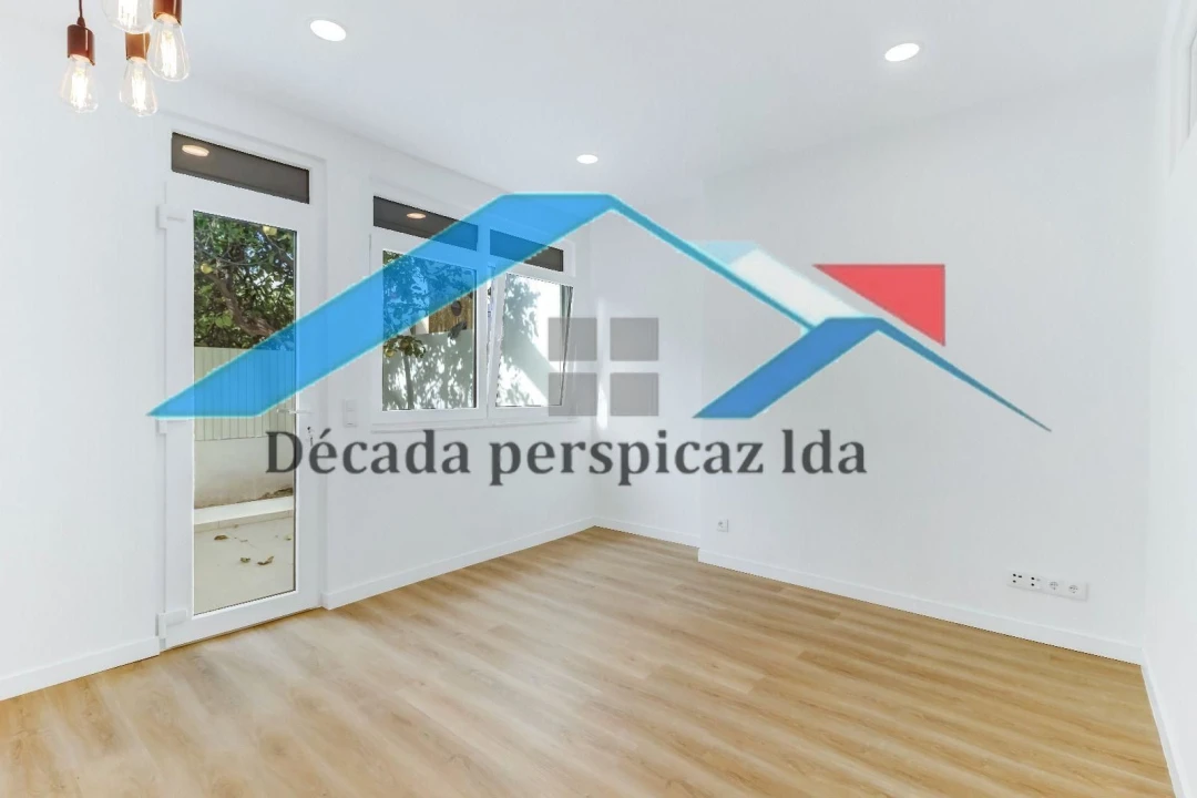 Apartamento T2 para Venda em Penha de França Foto 1