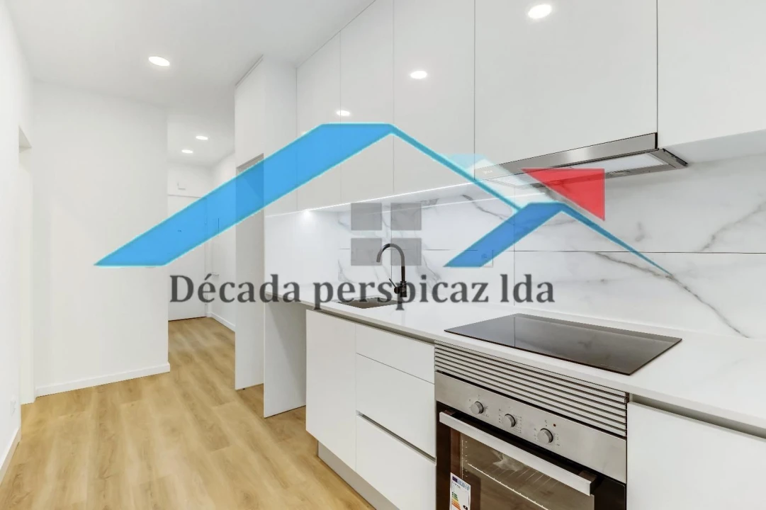 Apartamento T2 para Venda em Penha de França Foto 13