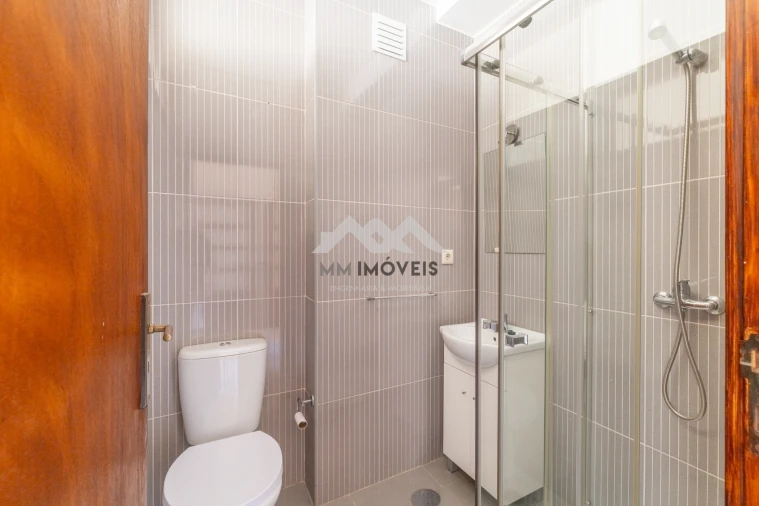 Apartamento T4 para Arrendamento em Bonfim Foto 18