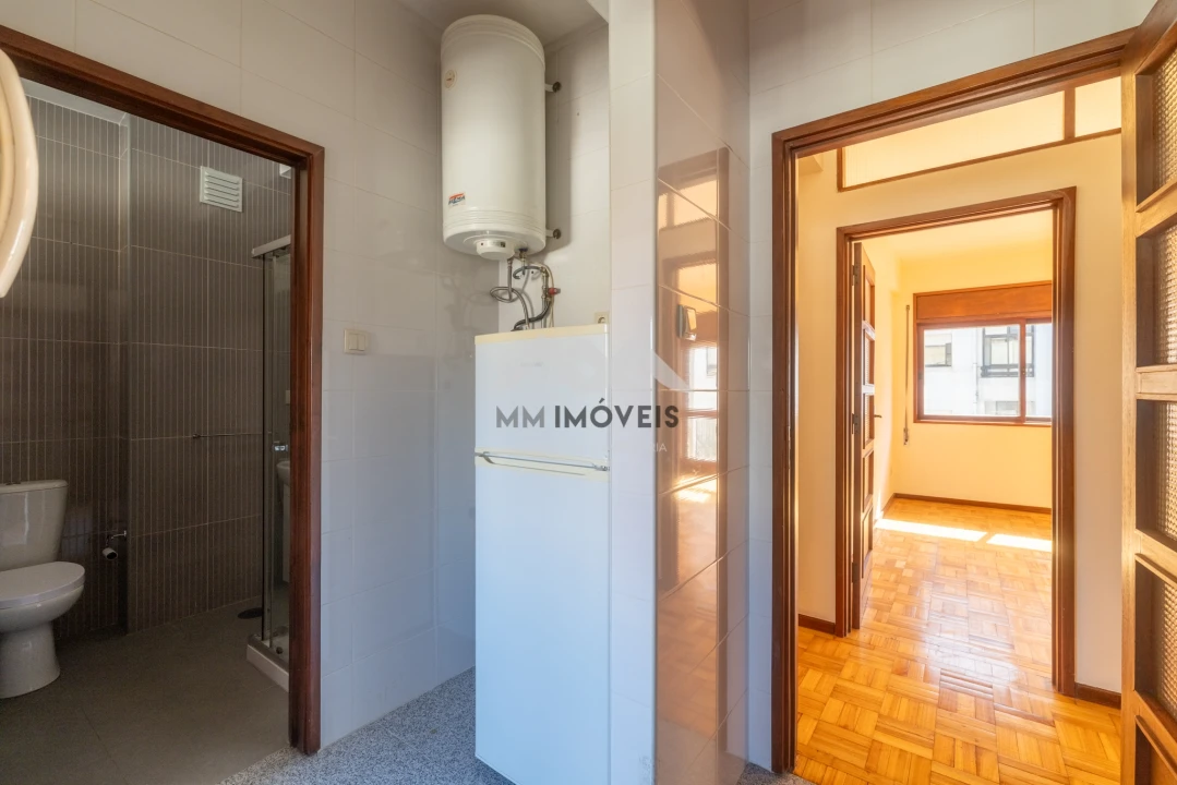 Apartamento T4 para Arrendamento em Bonfim Foto 15