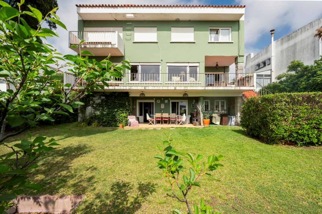 Moradia T5 para Venda em Belém Foto 1
