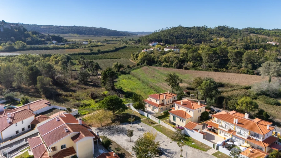 Moradia T3 para Venda em Santa Maria, São Pedro e Sobral da Lagoa Foto 39