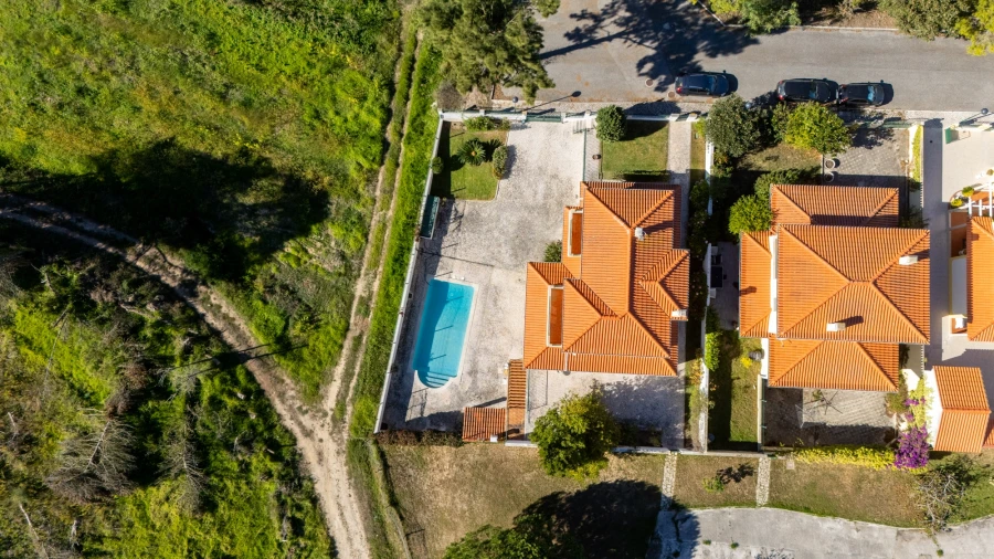 Moradia T3 para Venda em Santa Maria, São Pedro e Sobral da Lagoa Foto 37