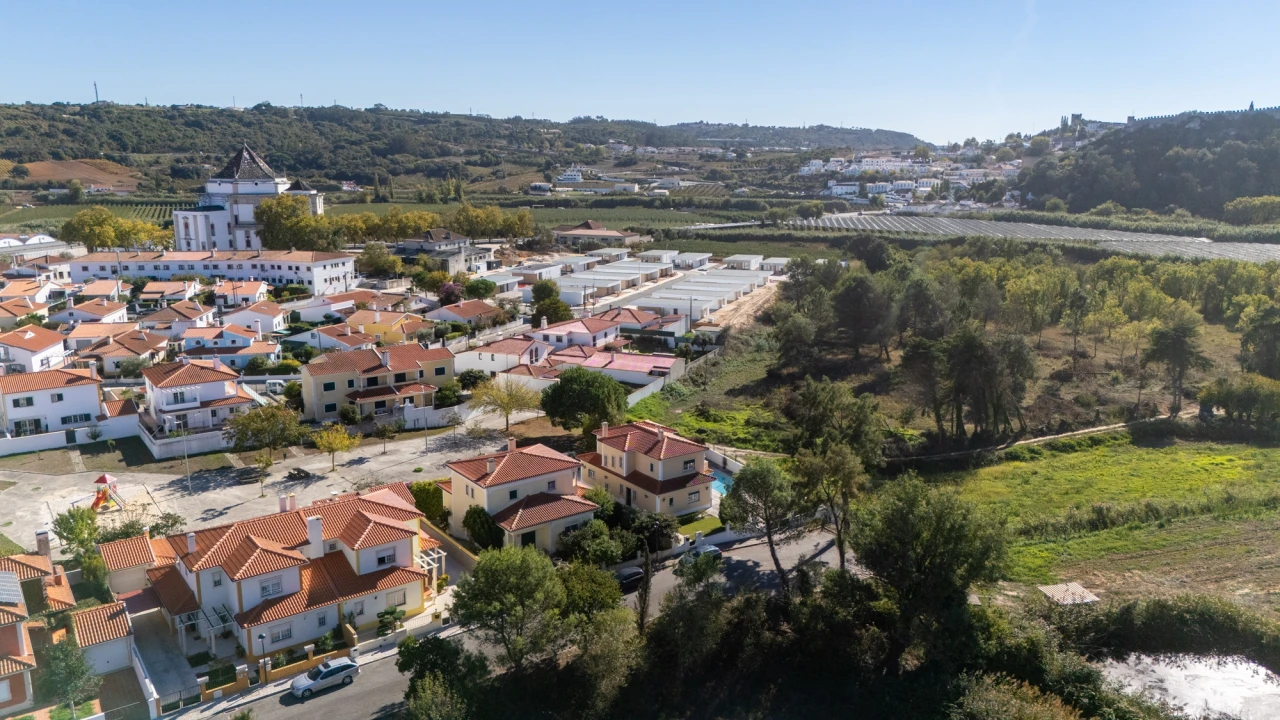Moradia T3 para Venda em Santa Maria, São Pedro e Sobral da Lagoa Foto 33