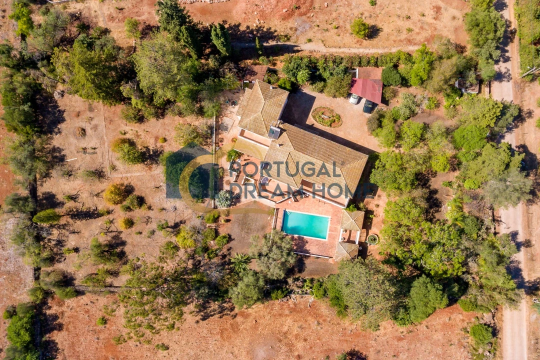 Moradia T5 para Venda em Silves Foto 60