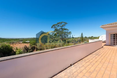 Moradia T5 para Venda em Silves