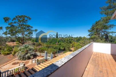 Moradia T5 para Venda em Silves