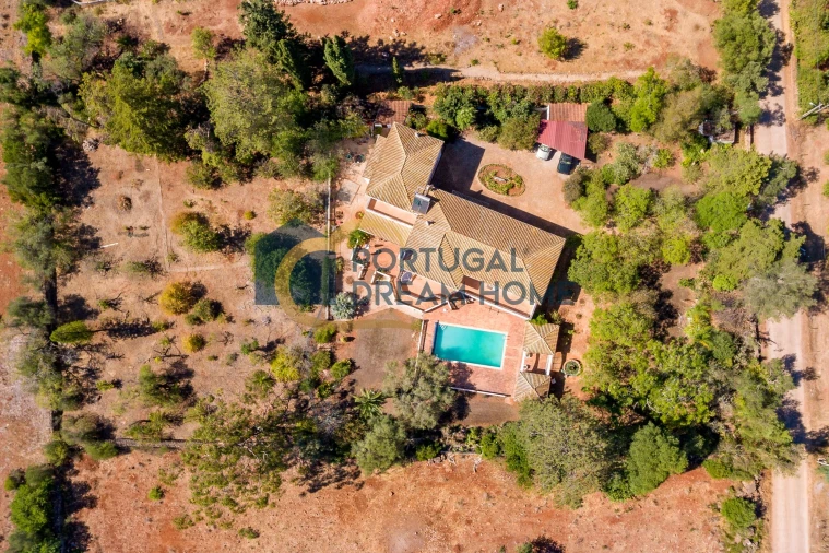 Moradia T5 para Venda em Silves Foto 60