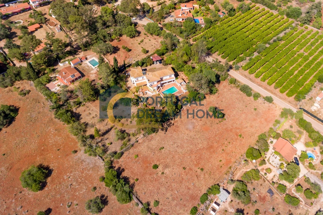 Moradia T5 para Venda em Silves Foto 56