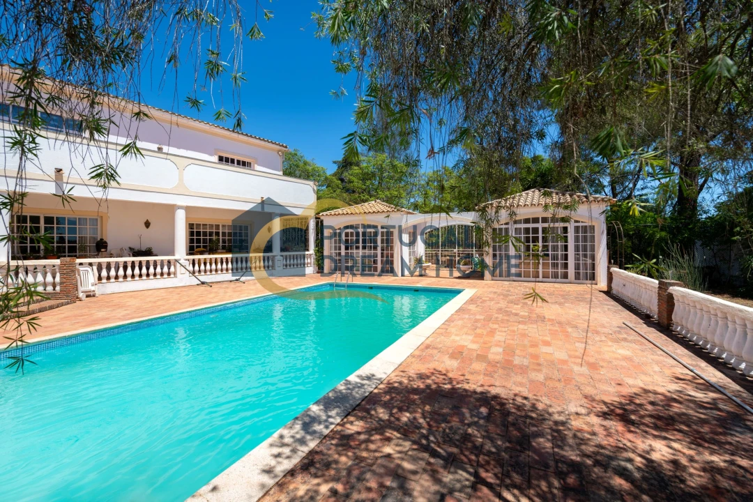 Moradia T5 para Venda em Silves Foto 5