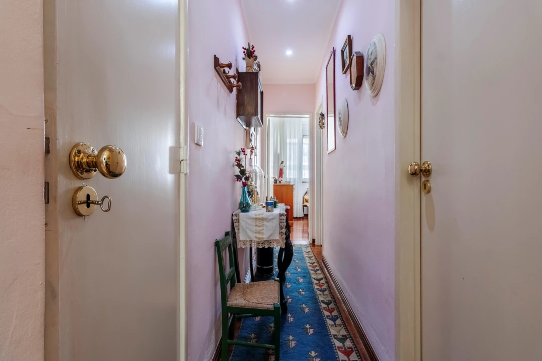 Apartamento T1 para Venda em Arroios Foto 3