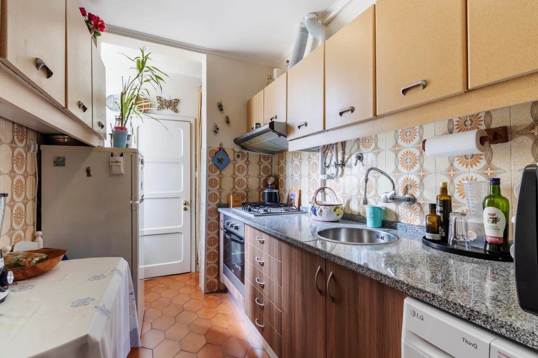 Apartamento T1 para Venda em Arroios Foto 5