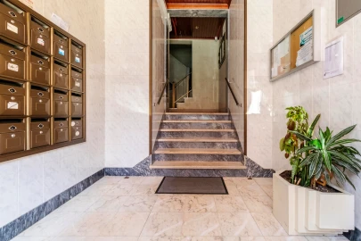 Apartamento T1 para Venda em Agualva e Mira-Sintra