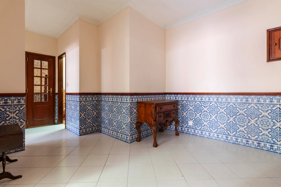 Apartamento T1 para Venda em Agualva e Mira-Sintra Foto 10