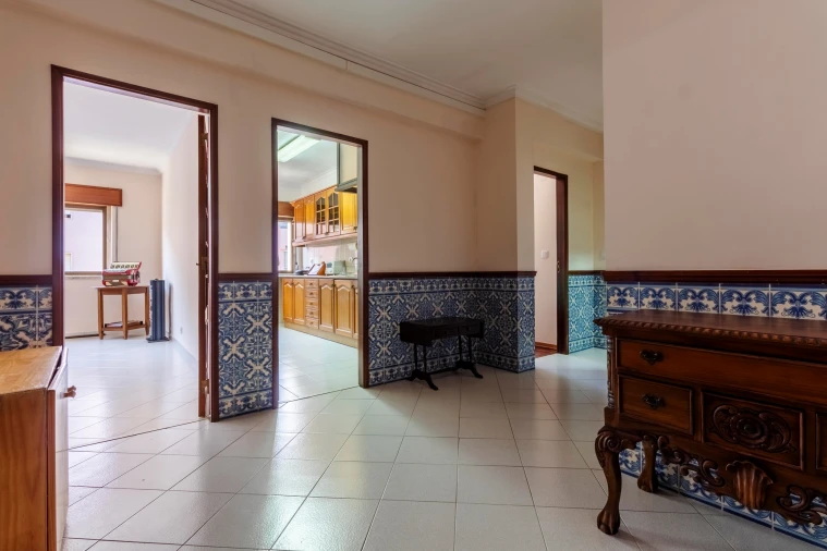Apartamento T1 para Venda em Agualva e Mira-Sintra Foto 11