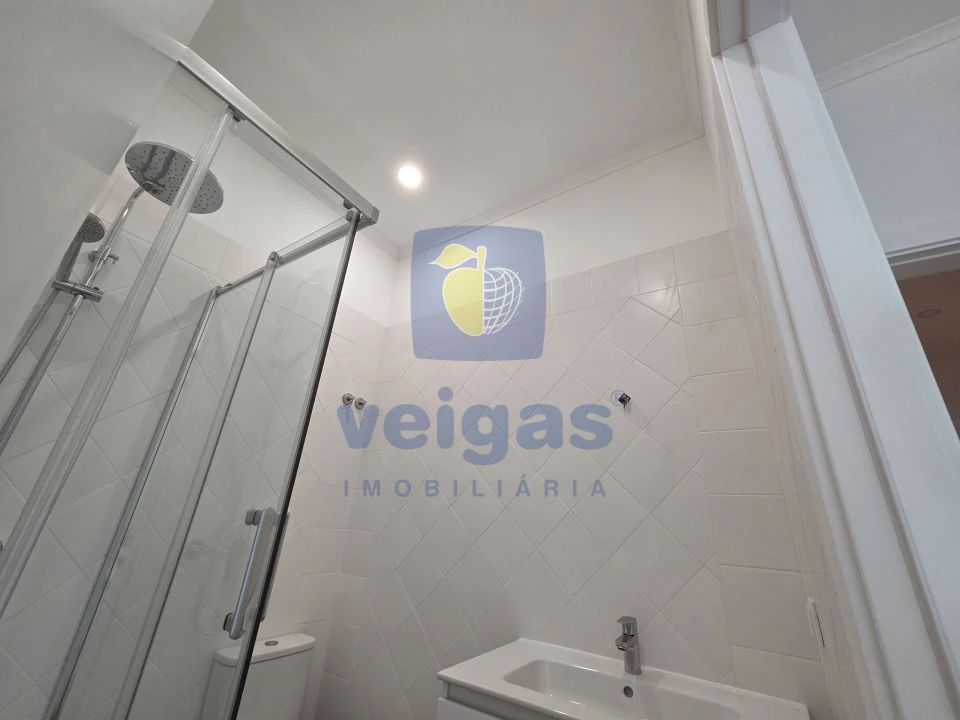 Apartamento T3 para Venda em São Vicente Foto 37
