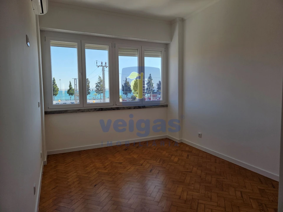 Apartamento T3 para Venda em São Vicente Foto 32