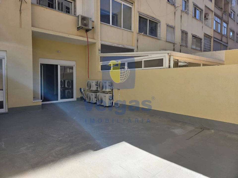 Apartamento T3 para Venda em São Vicente Foto 41