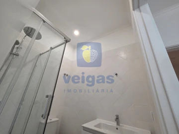 Apartamento T3 para Venda em São Vicente
