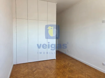 Apartamento T3 para Venda em São Vicente