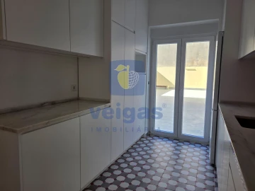 Apartamento T3 para Venda em São Vicente